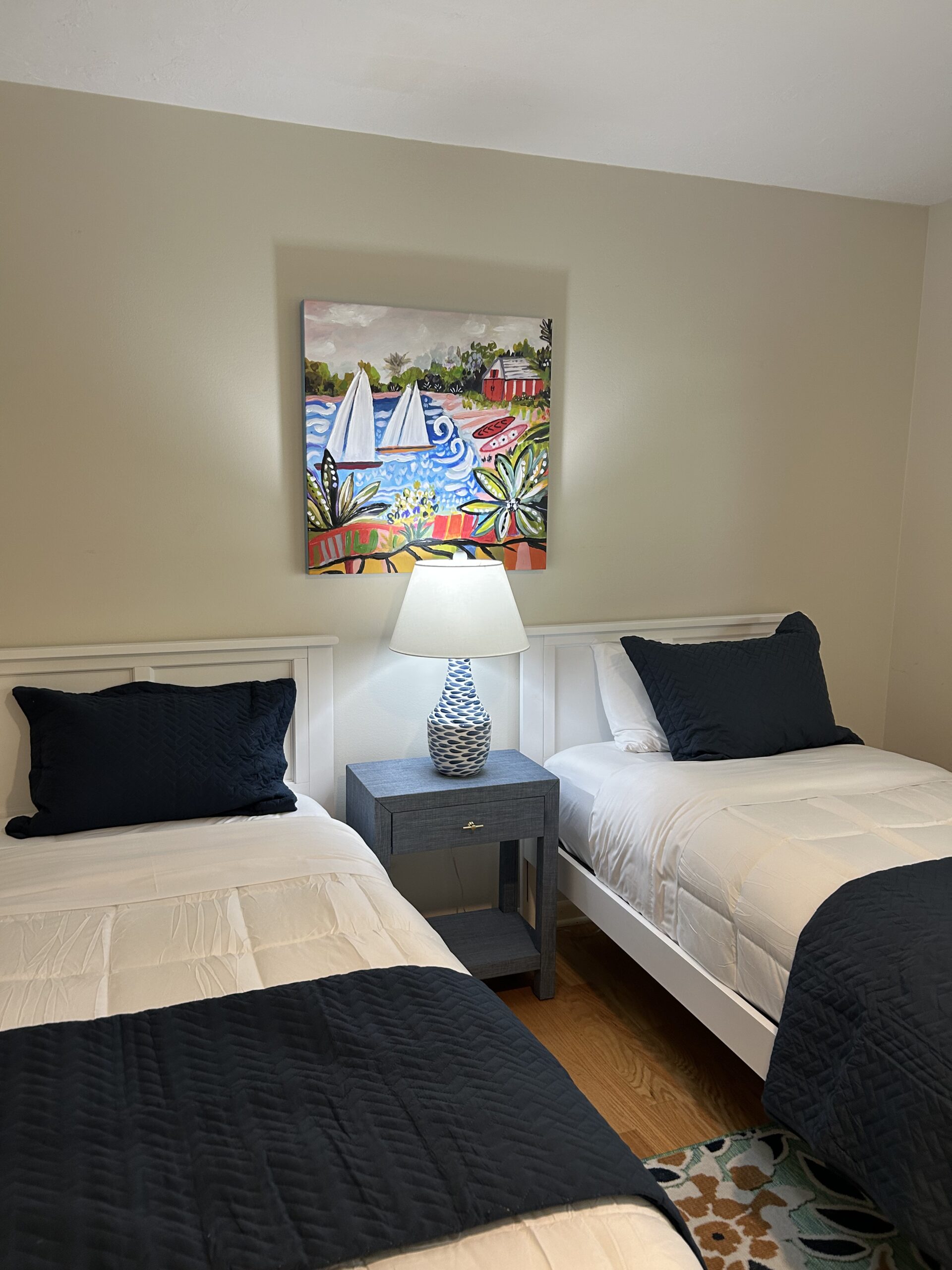 Twin bedroom